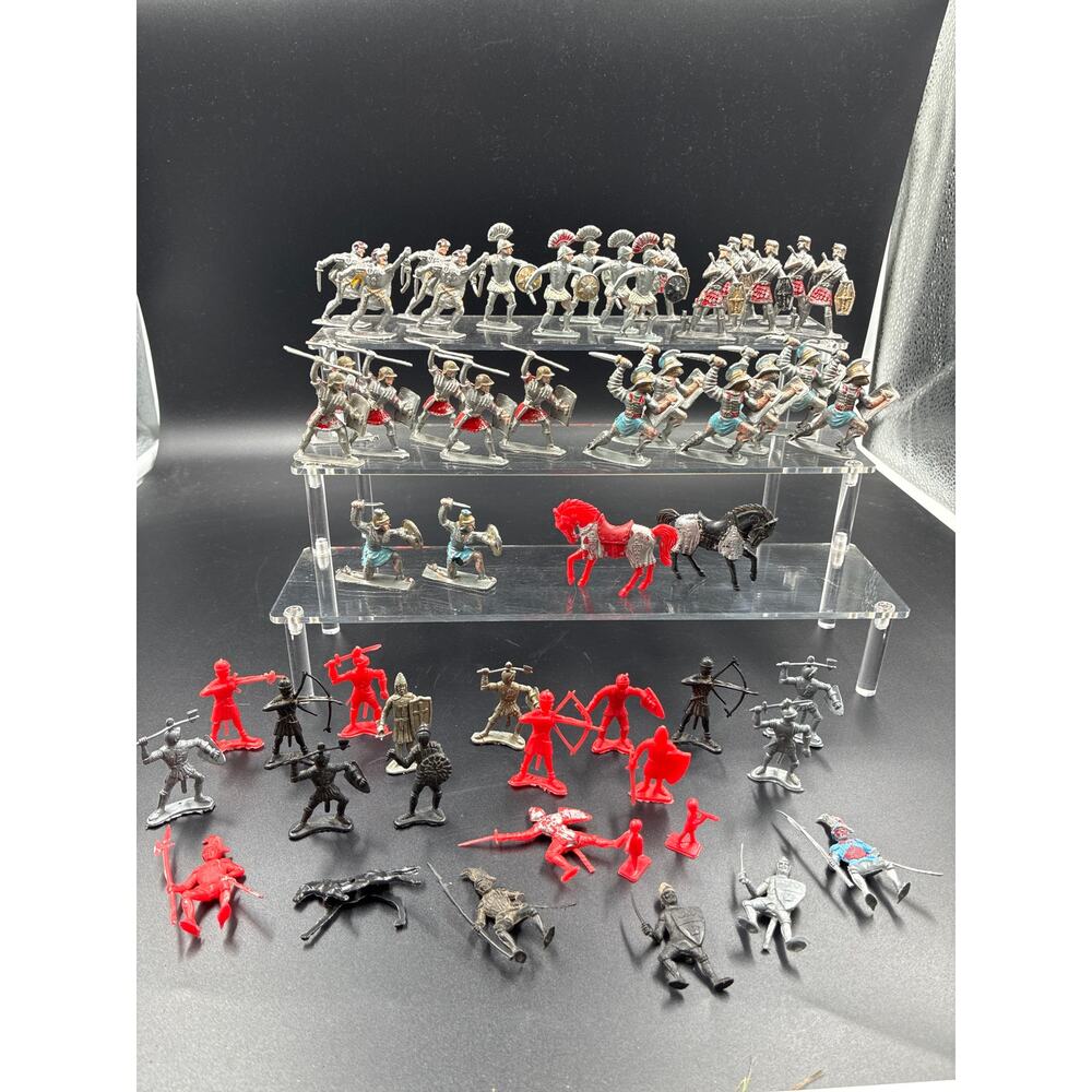 Vintage Plastic Toy Medieval Knights Soldiers Large Lot Hong Kong